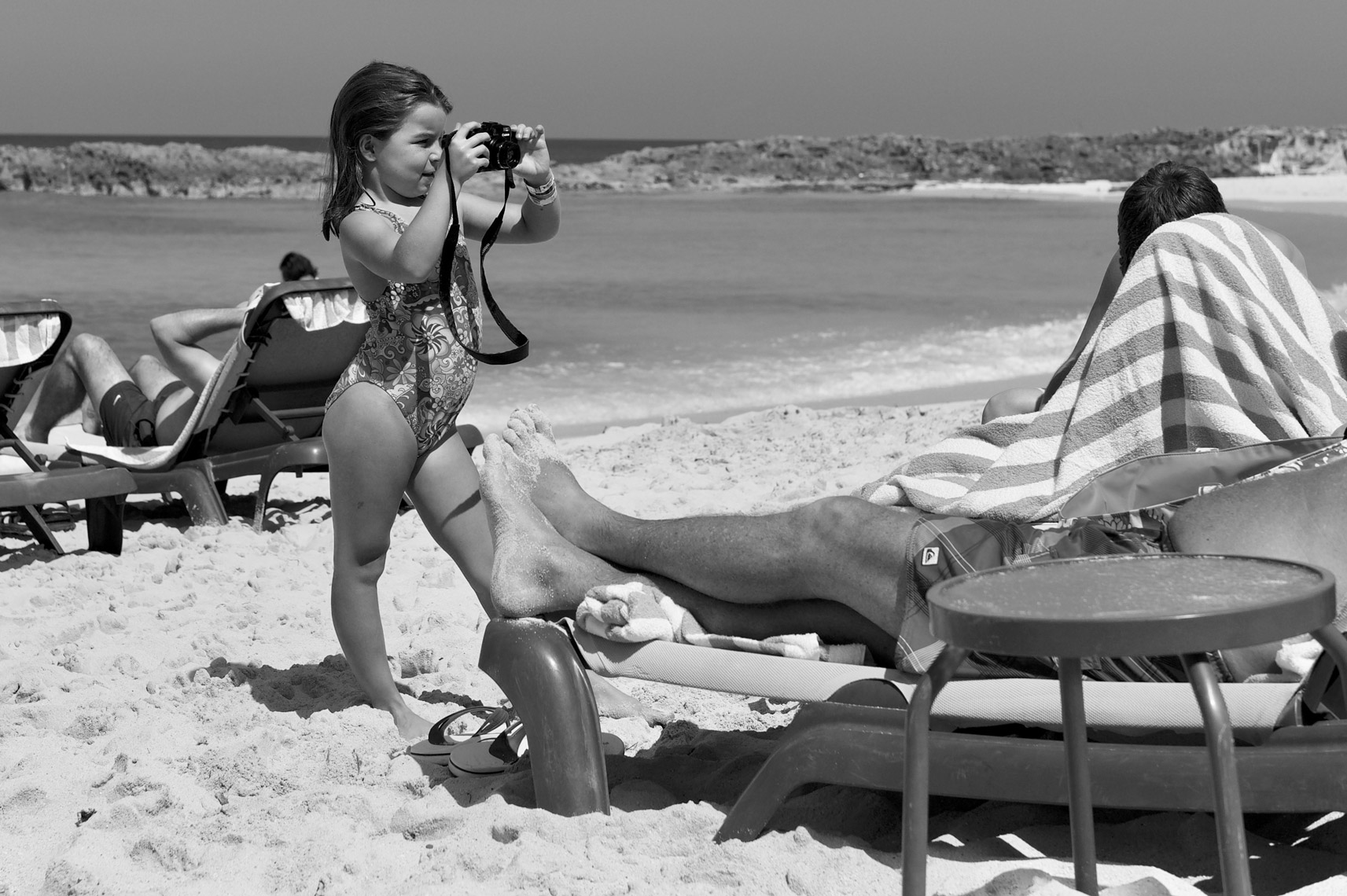 Kodak-Girl-on-Beach-webres